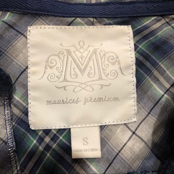 Cowgirl diamond studded flannel - Picture 5 of 5